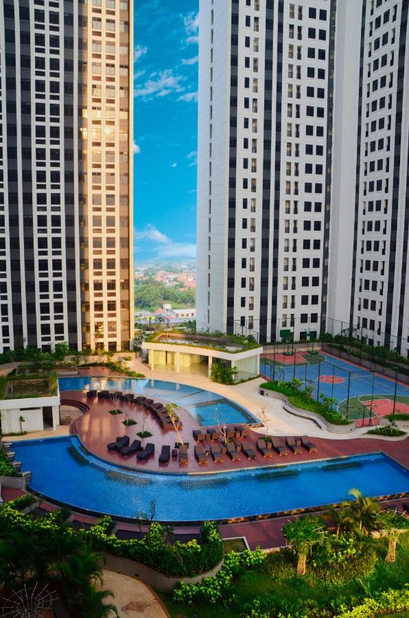 Louis Kienne Cikarang Hotel & Service Apartment 베카시 외부 사진