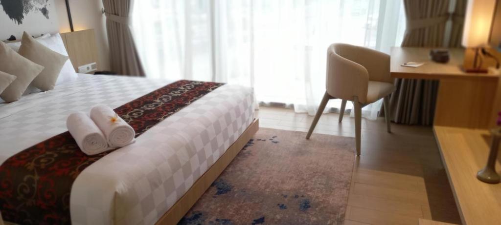 Louis Kienne Cikarang Hotel & Service Apartment 베카시 외부 사진